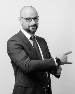 Игорь Исаев