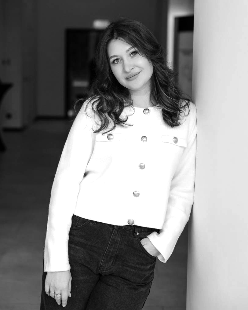 Алина Маркова