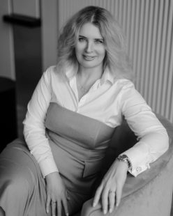 Елена Сенина